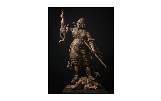 The sculpture The Guardian King Tamonten